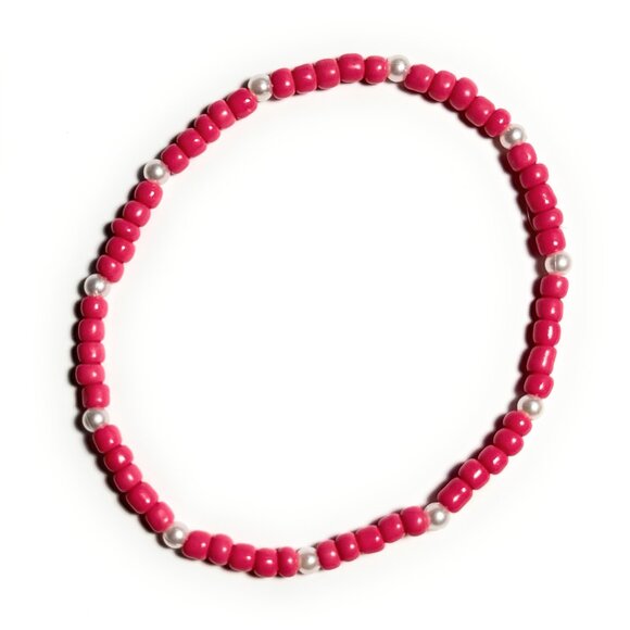 Neon Coral and Pearl Beaded Anklet, Stretchy Minimalist Boho Beach Jewelry - Picture 1 of 3